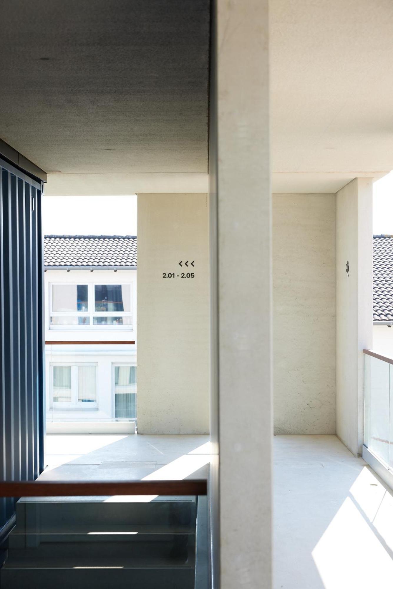 Tin Inn - Heinsberg - Das Hotel Aus Hochwertig Ausgebauten Ueberseecontainern 外观 照片