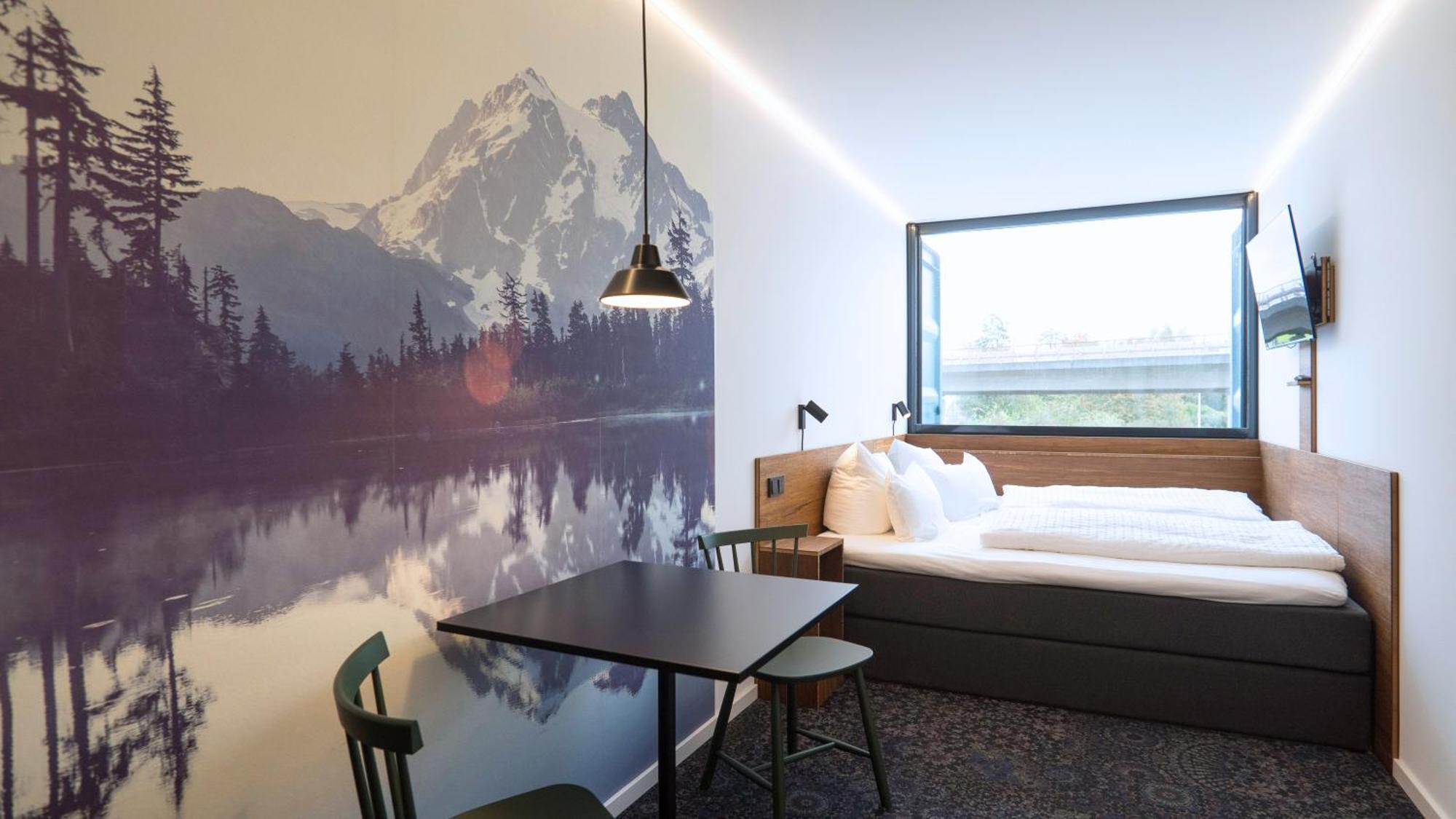 Tin Inn - Heinsberg - Das Hotel Aus Hochwertig Ausgebauten Ueberseecontainern 外观 照片